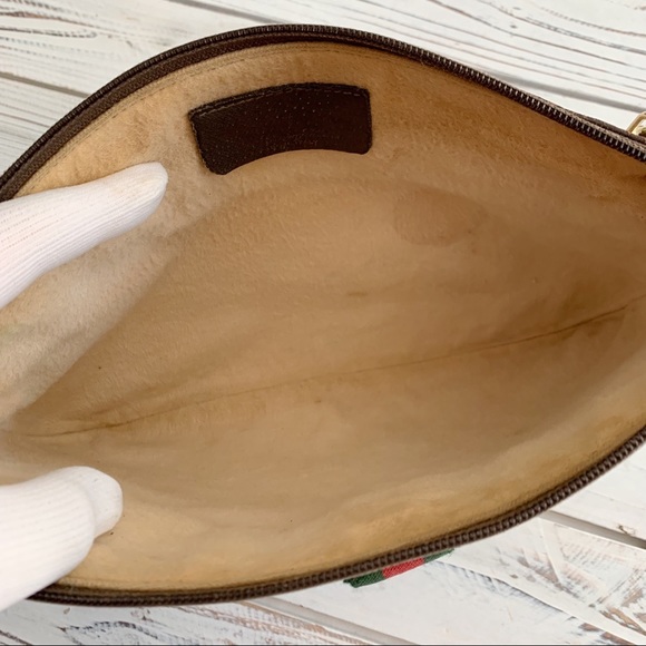 VINTAGE GUCCI GG MONOGRAM WEB CHAIN ZIP CROSSBODY BAG - Picture 8 of 11